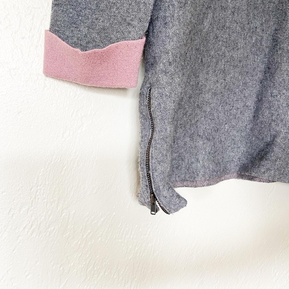 Gray Nanette Lepore Wool Blend Sweater size S 3/4th Sleeve with Pink Cuff - Picture 3 of 4